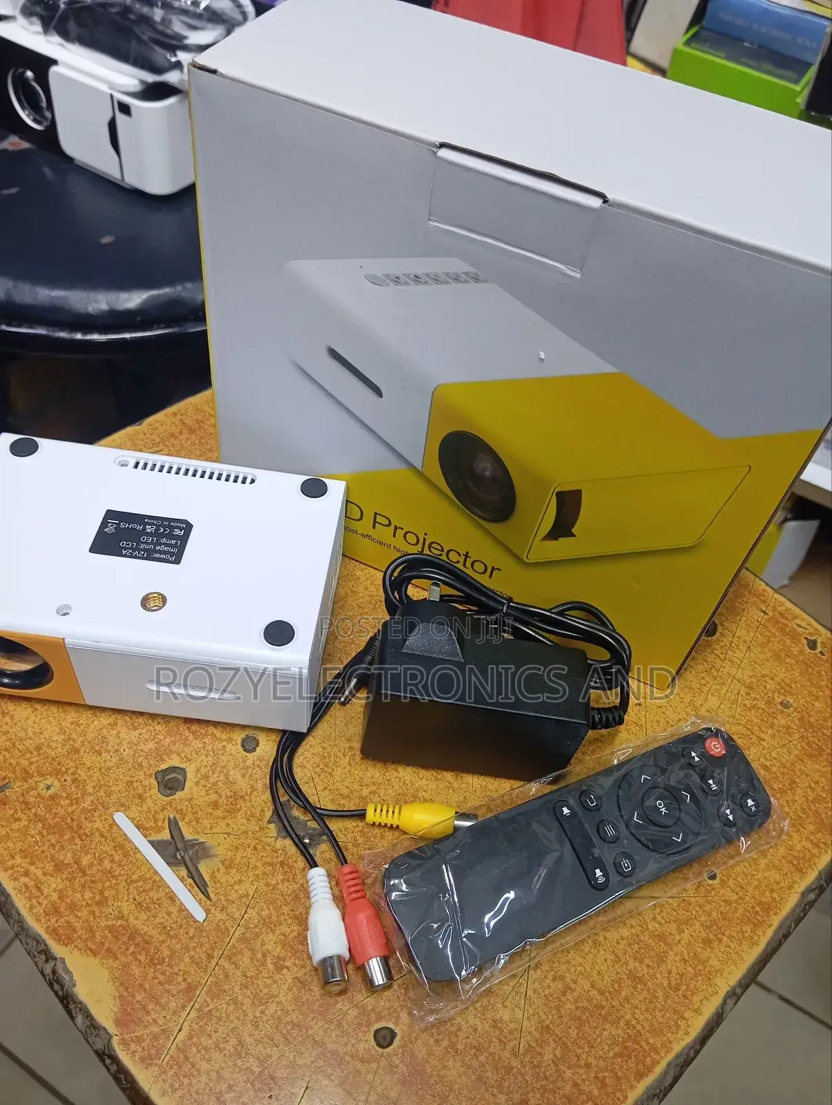 Led Projector 1080