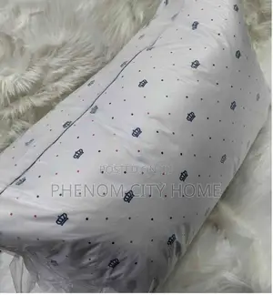 A Pair of Printed Bedpillows