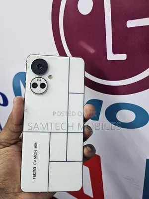 Tecno Camon 19 Pro 256 GB White