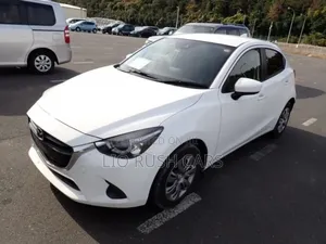 Mazda Demio 2017 White