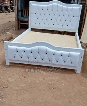 White Clean 5x6 Bed