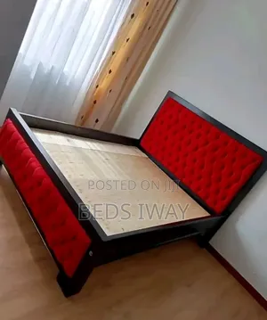 Red Black Frame Chester 5x6 Bed