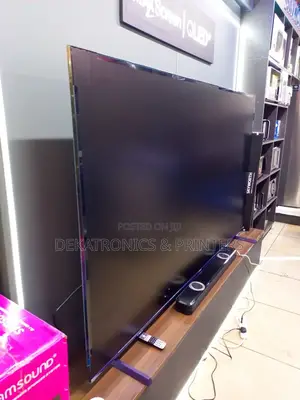 Skyworth 100SUF958P 100 Inch QLED Google TV