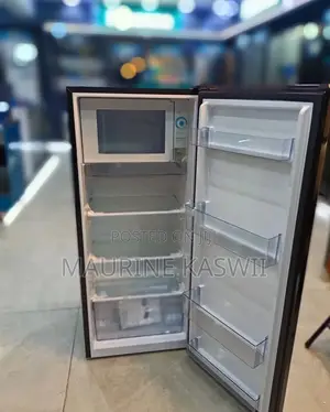 Hisense 176 Liters Single Door Refrigerator Black