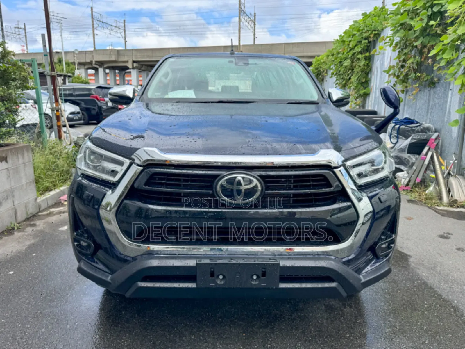 Toyota Hilux 2021 Blue