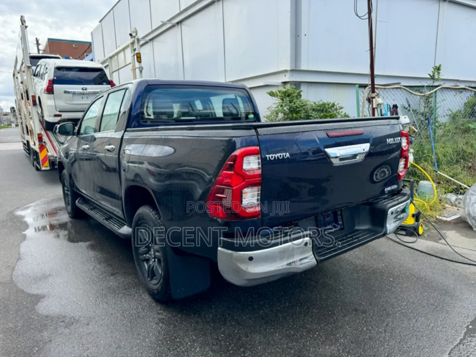 Toyota Hilux 2021 Blue