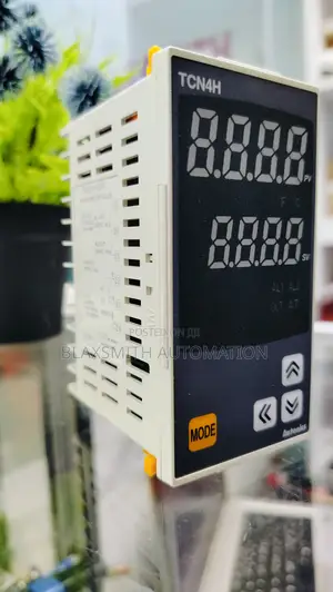 Autonics Temperature Conroller Tcn4s-24r