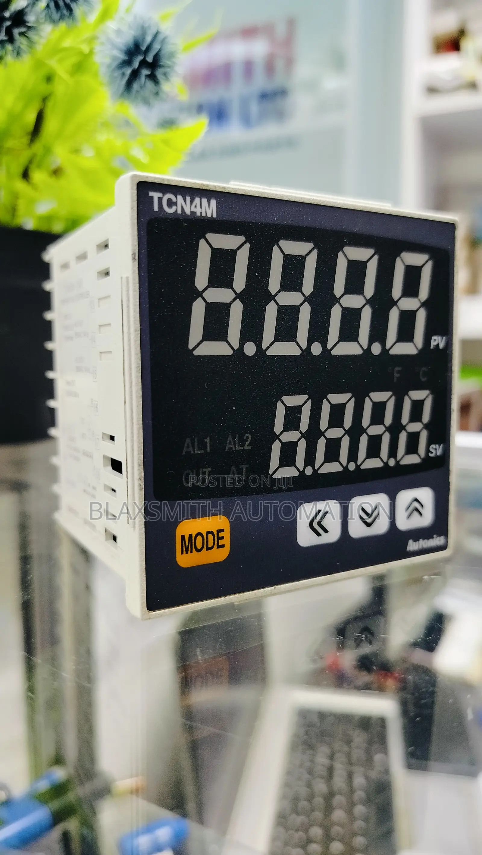 Autonics Temperature Conroller Tcn4s-24r