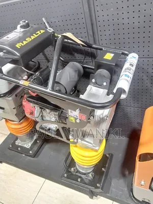 High Quality  TAMPING RAMMER