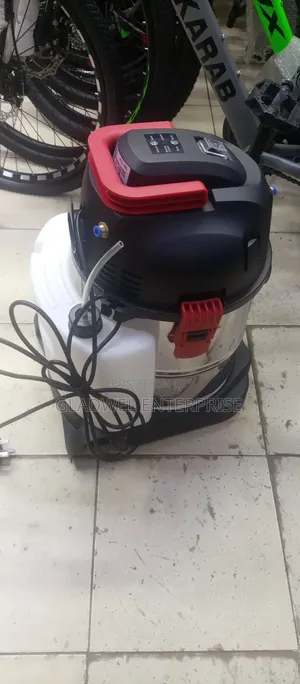 Wet and Dry Aico Japan Carpet Cleaner/Vaccum Cleaner
