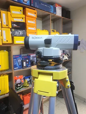 Sokkia B40 Autolevel With Accessories