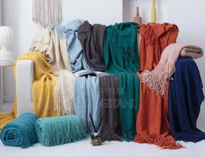 High Quality Knitted Throw Blankets With Tassel*