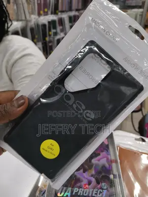 Samsung S24 Ultra Luggage Hard Case