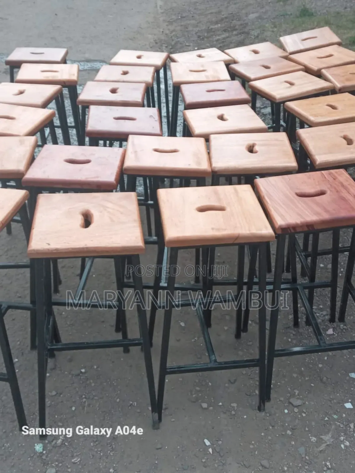 Very Strong Mahogany Lab Stool