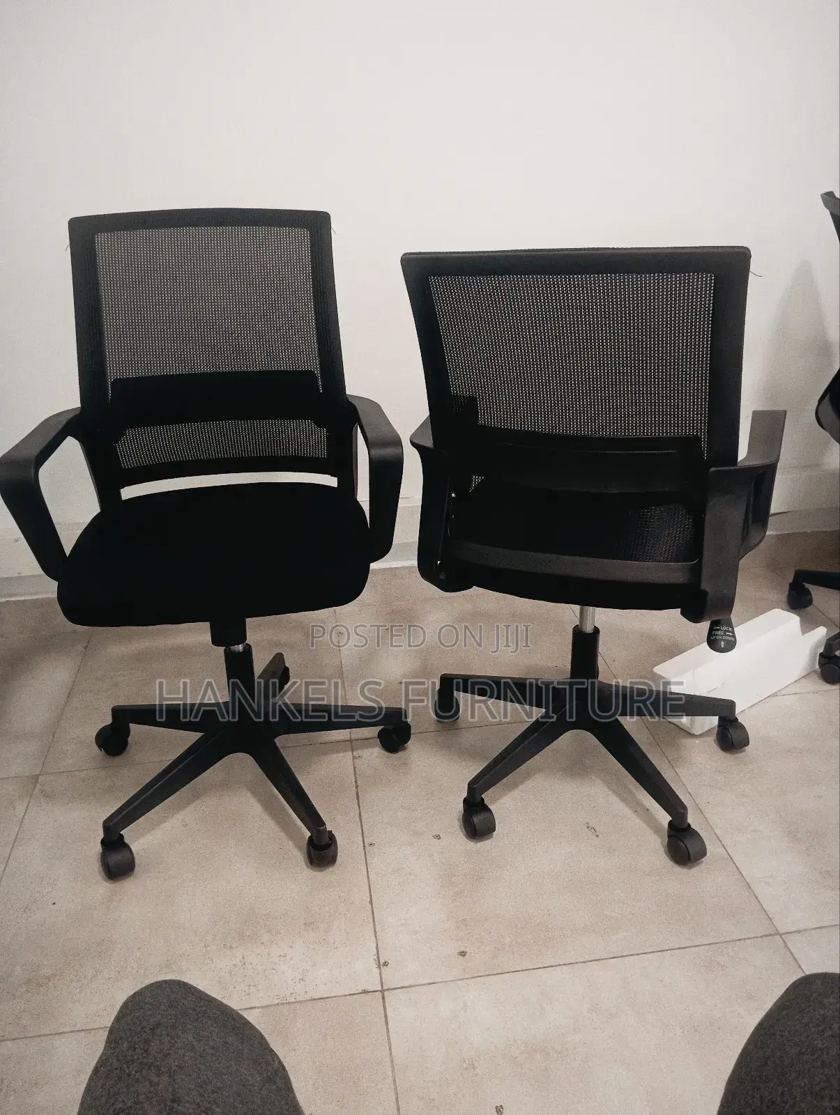 Mesh Knob Office Chair