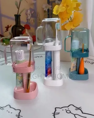 Adjustable Toothbrush Holder With Gargle Cup_car