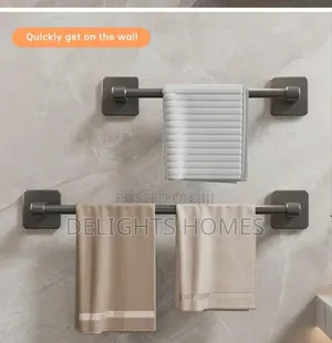 Wall-Mounted Towel Rack _Car