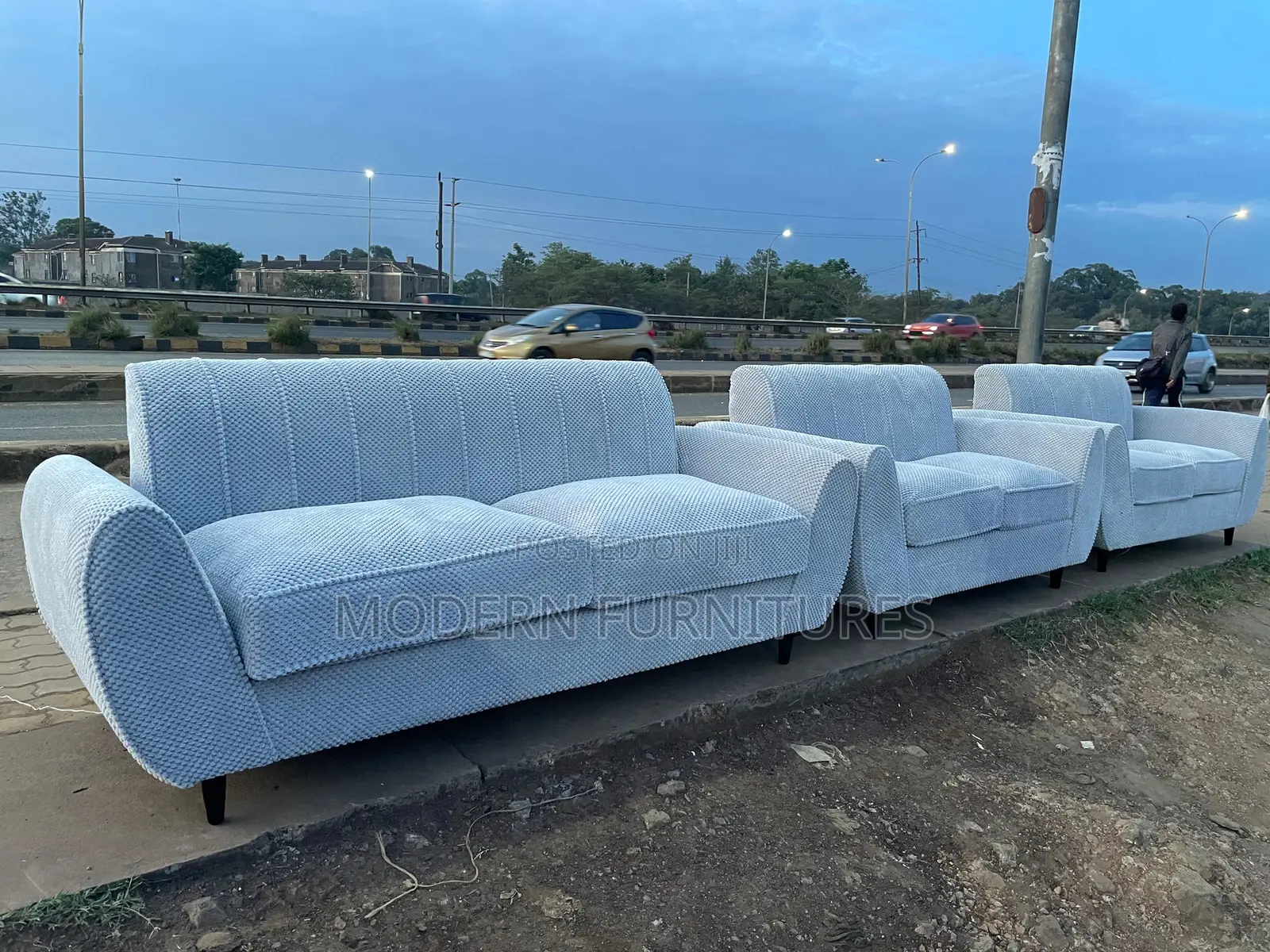 7 Seater Sofa With Extra-Length Cushions