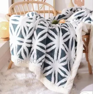 Thick Sherpa Throwblankets