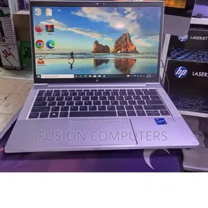 Laptop HP EliteBook 830 G8 8GB Intel Core I5 SSD 256GB