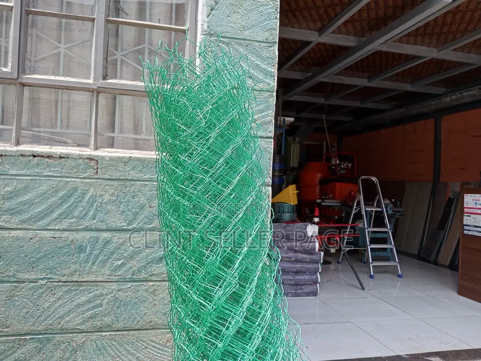 Coated Chain Link/ Shield Link.