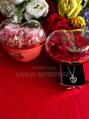 Heart Box Ladies Gift Set