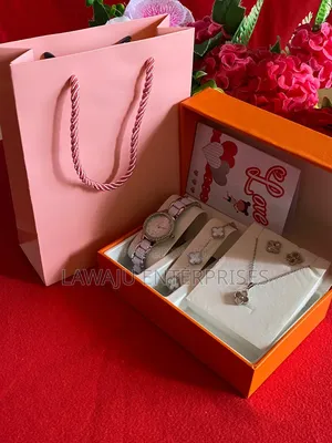 White Silver Watch Gift Set