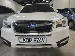 Subaru Forester 2016 White