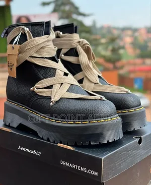 Dr Martens High Cut