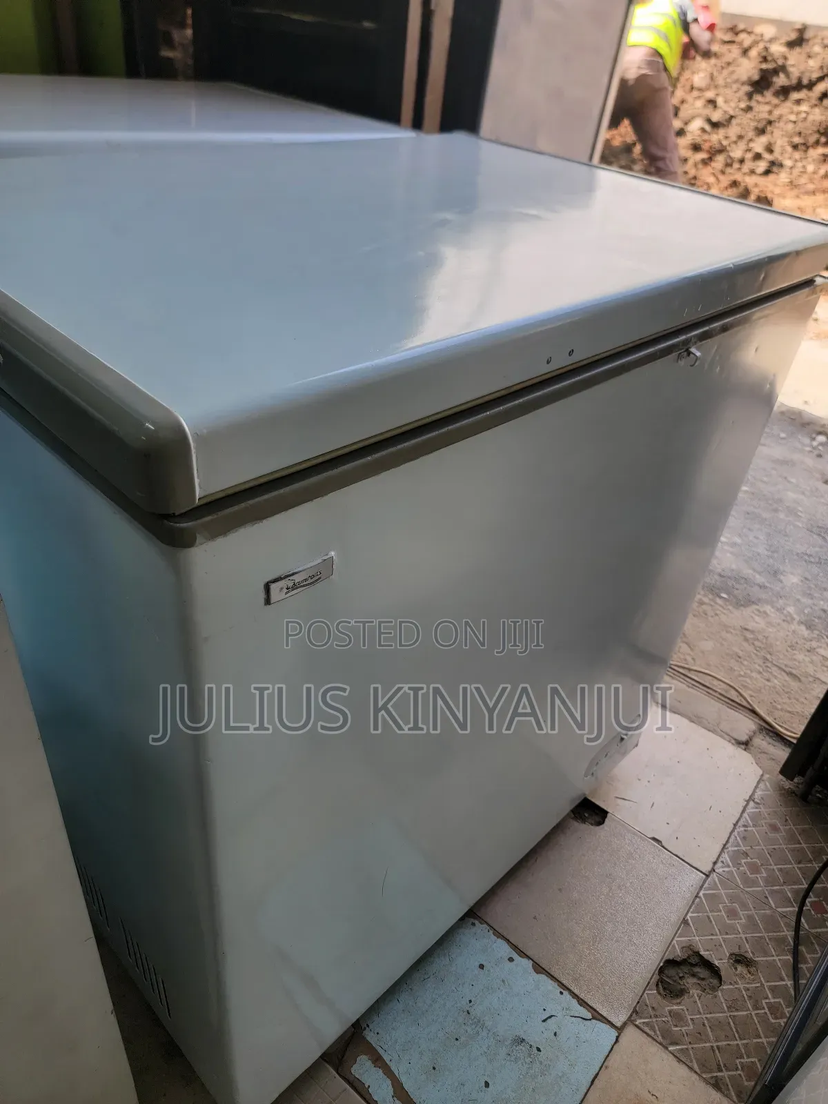 Deep Medium Capacity Freezer