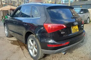 Audi Q5 2011 Black