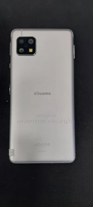 Sharp Aquos Sense 4 64 GB Silver