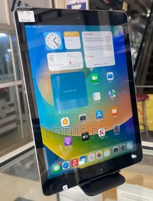 Apple iPad Pro 32 GB Gray