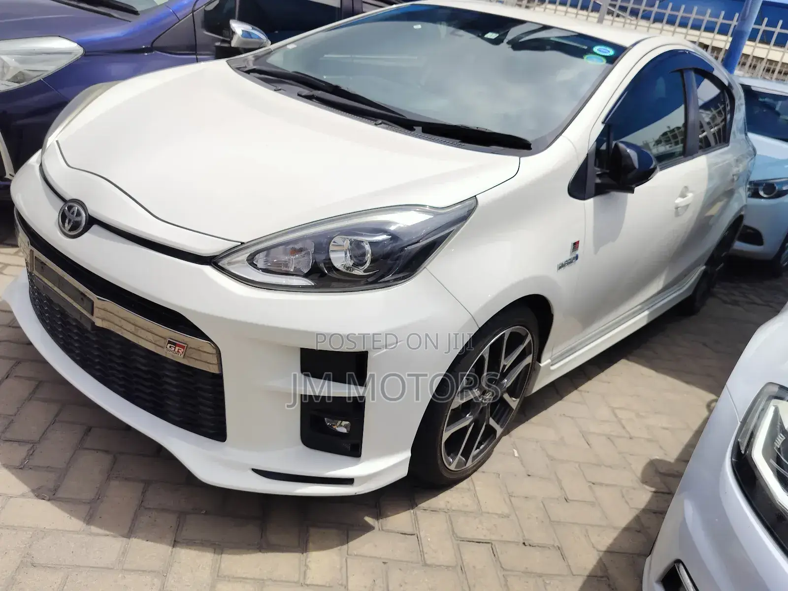 Toyota Aqua 2018 White