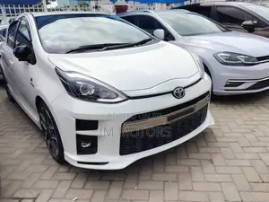 Toyota Aqua 2018 White