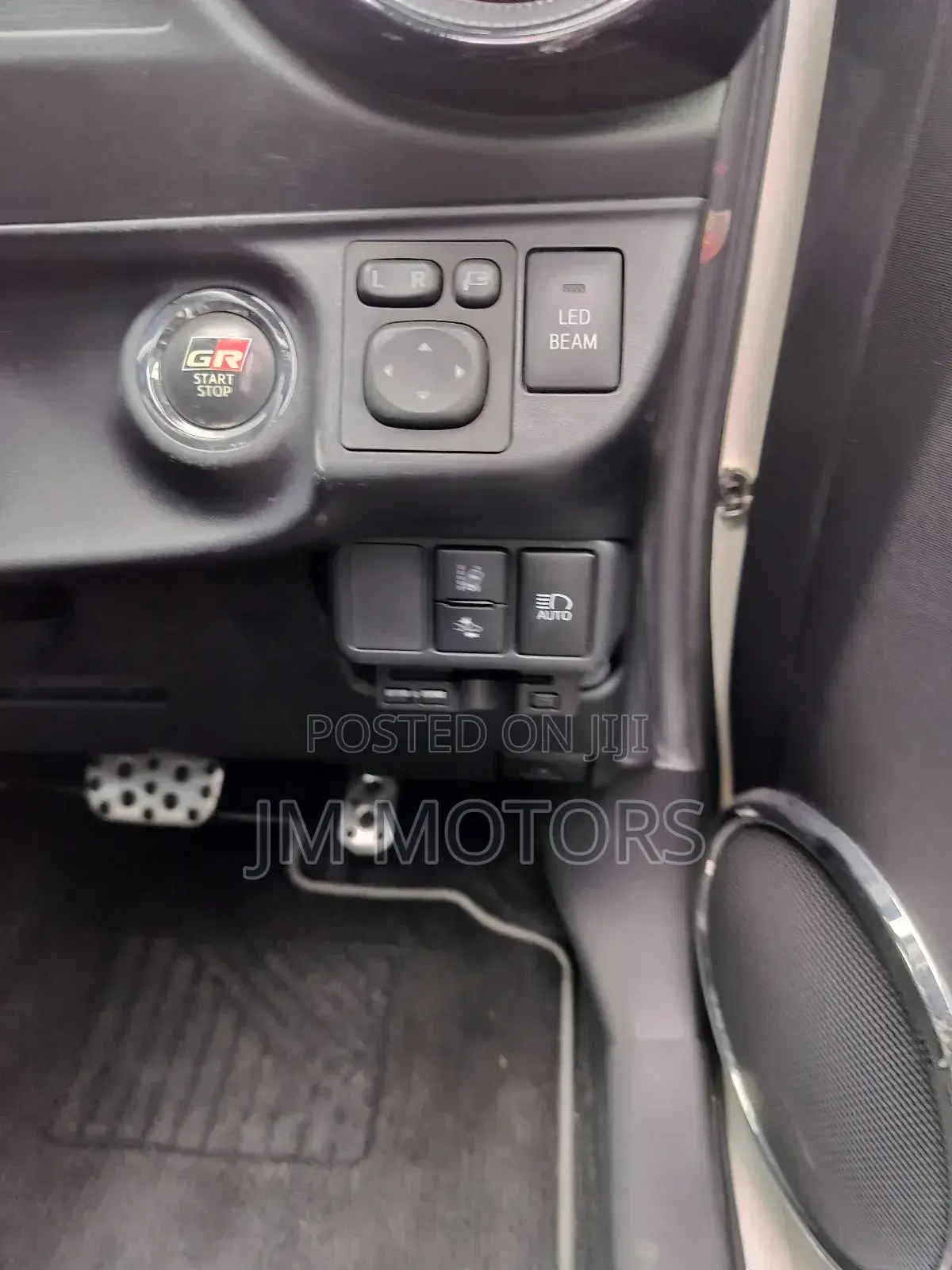 Toyota Aqua 2018 White