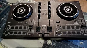 Brand New DDJ-200 DJ Controller