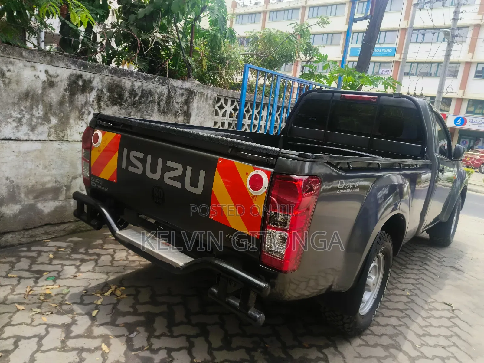 Isuzu D-MAX 2020 Gray