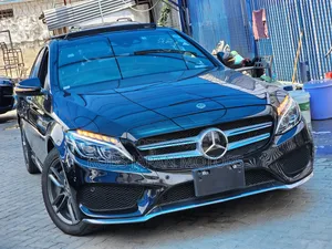 Mercedes-Benz C200 2018 Black