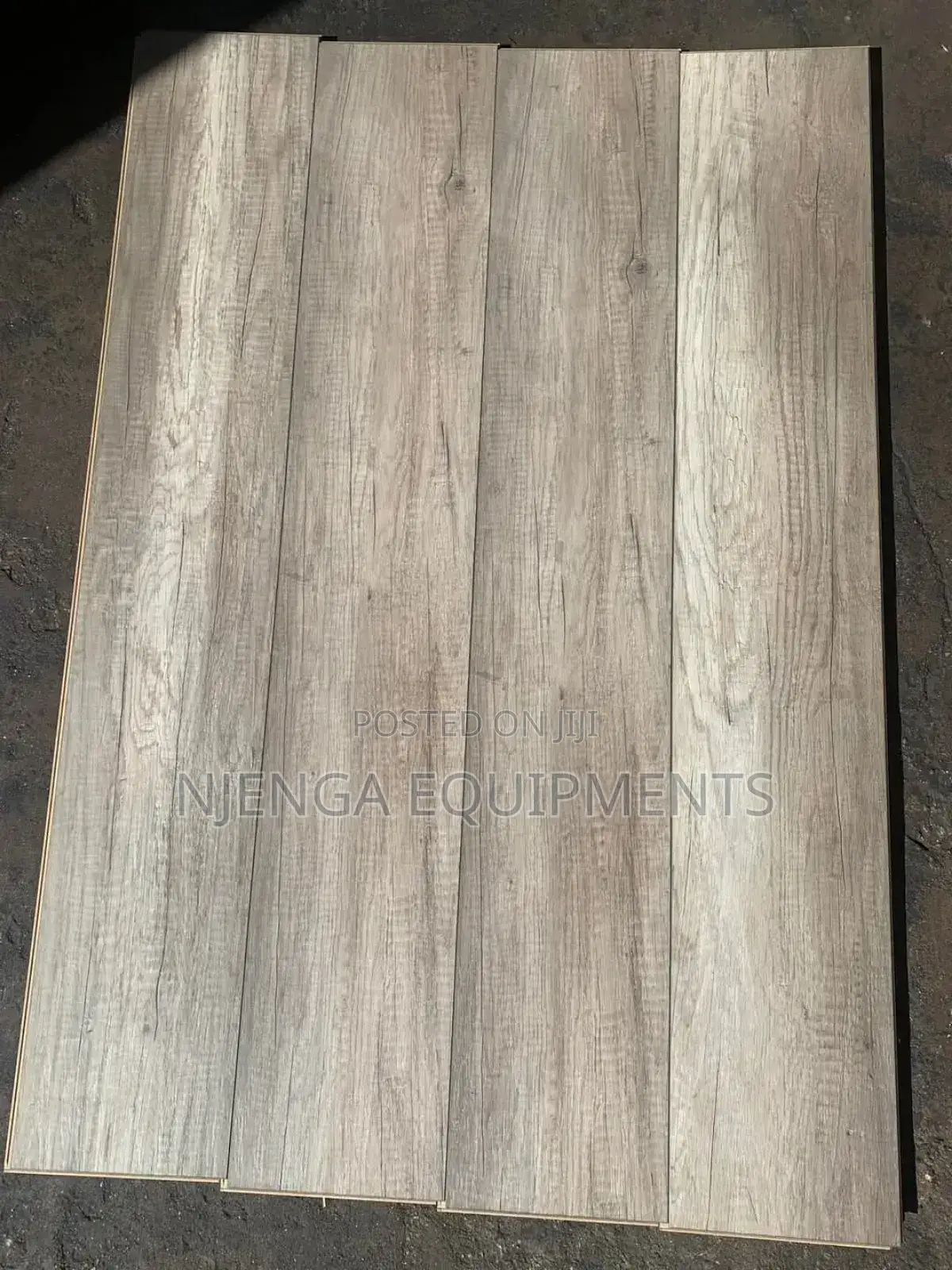 Rustic Interlocking SPC Flooring