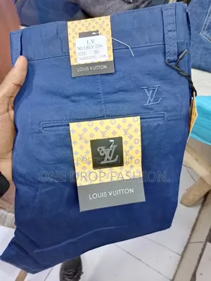 L18325 Khakis