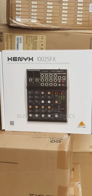 XENYX 1002SFX Analog Mixer