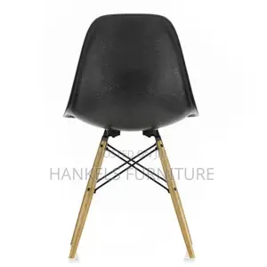 Black Eames Chair