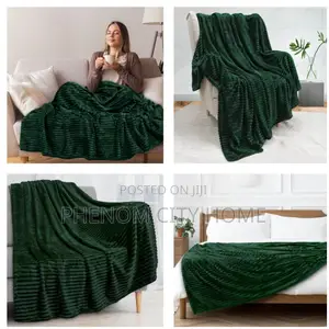 Green Velvet Warm Throwblankets