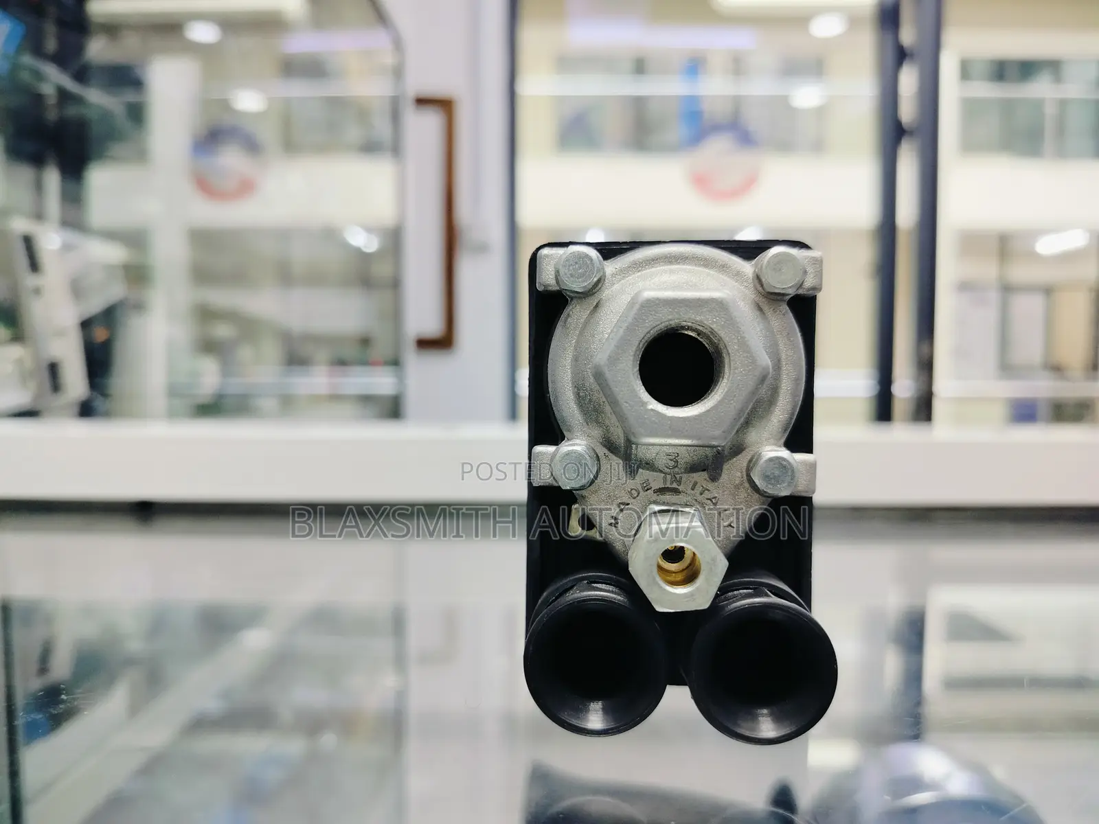 Ne-Ma Pressure Switch