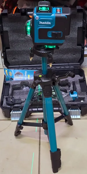 Makita Laser Level 4D 16lines 30mtrs/Makita Auto Level