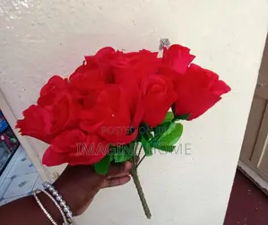 Artificial Beurtifull Red Flowers
