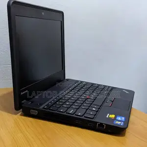 Laptop Lenovo ThinkPad X131e 4GB Intel Celeron SSD 128GB