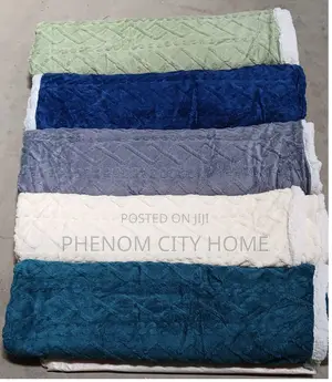 Double Side Light Quality Blanket/Throwblanket