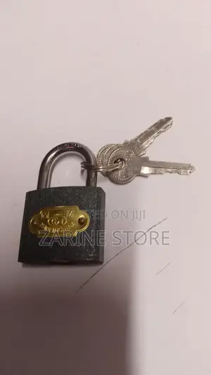 Size 32mm Made of Hardened Steel 3 Keys